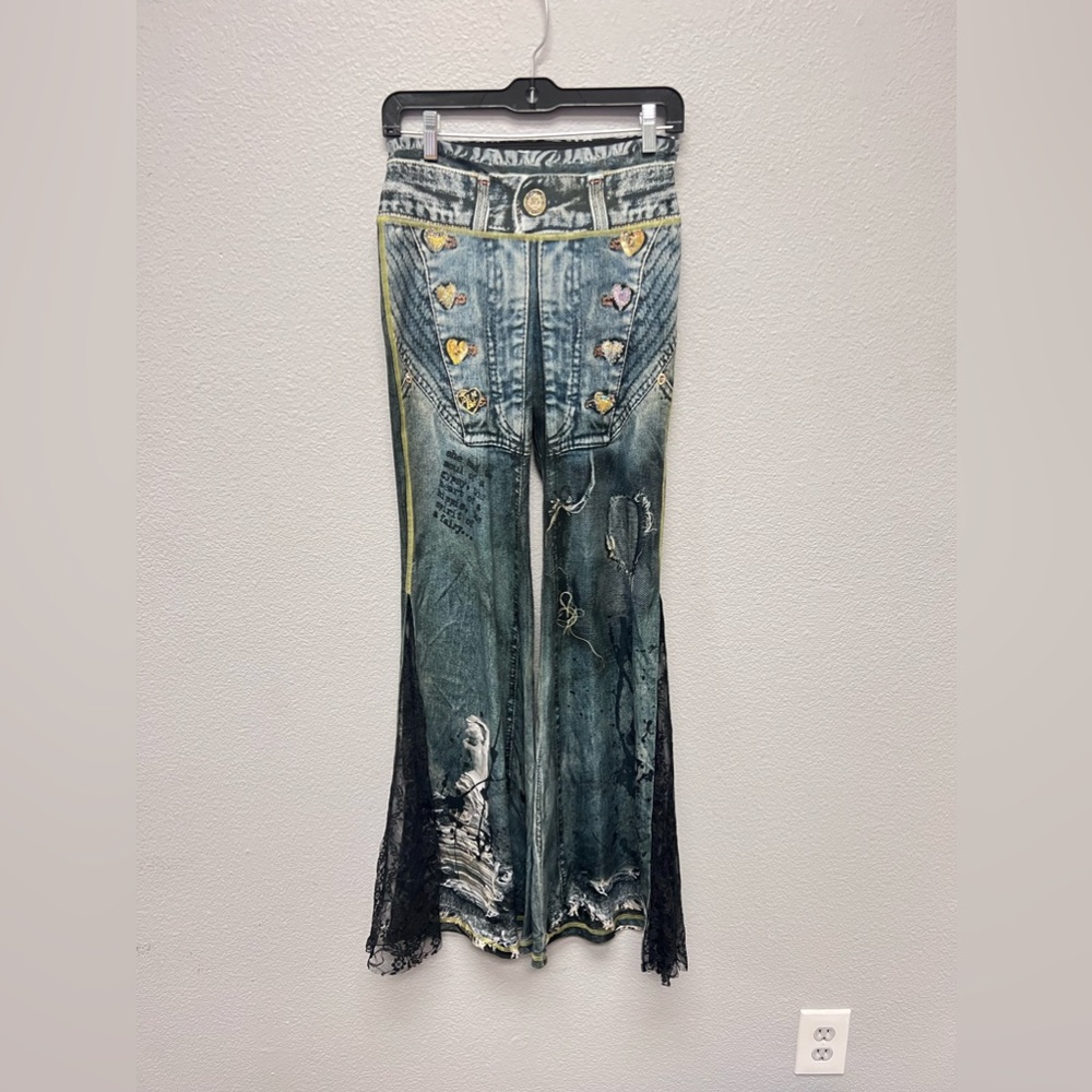 Stylish Blue Flared Women Jeans - Picture 2 of 16
